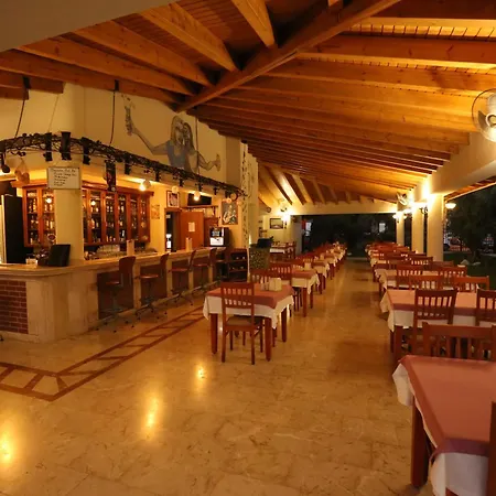 Hotel Mavruka 4*