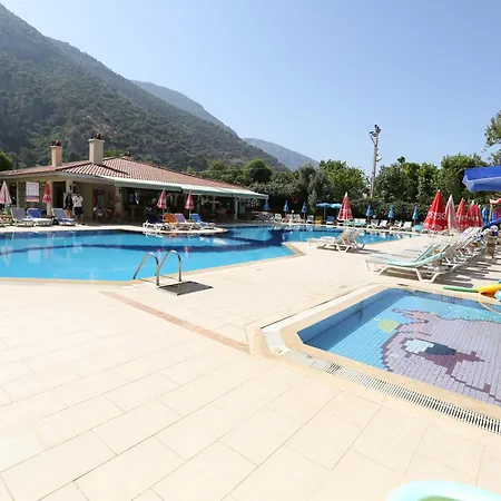 Mavruka Hotel