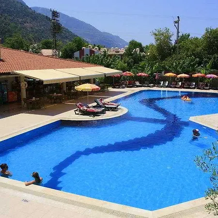 Mavruka Hotel