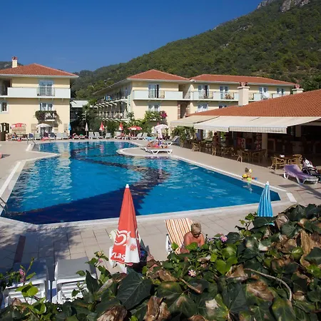 Hotel Mavruka 4*