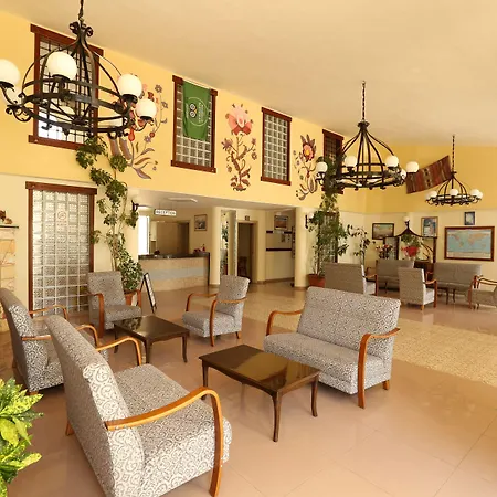 Mavruka Hotel 4*
