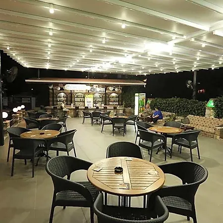 Mavruka 4* Ολουντενίζ